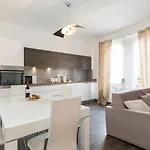 Апартаменты Maraini By Quokka 360 - Strategically Located Near Station Лугано