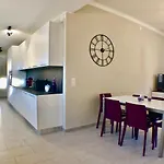 Апартаменты Maraini By Quokka 360 - Strategically Located Near Station Лугано