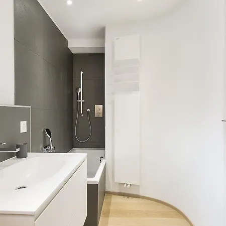 Апартаменти Maraini By Quokka 360 - Strategic Location Near Station Лугано