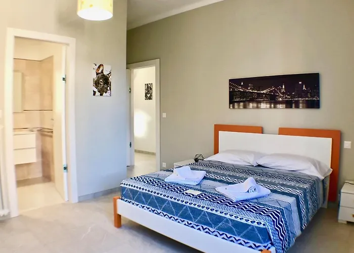 Maraini By Quokka 360 - Strategic Location Near Station Apartman *