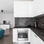 Maraini By Quokka 360 - Strategic Location Near Station *