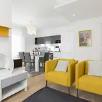 Apartment Maraini By Quokka 360 - Strategic Location Near Station *